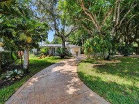 Building Photo - 7850 SW 99th St