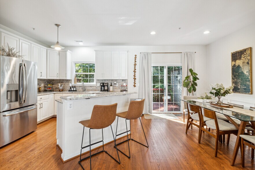 Building Photo - 607 Snow Goose Ln