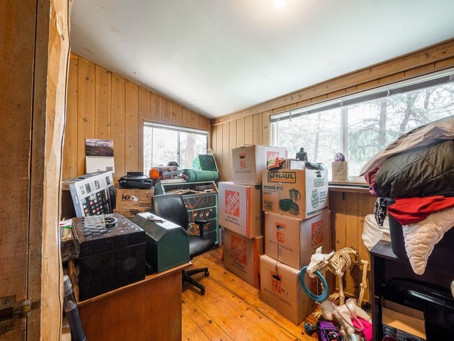 Building Photo - 6537 S Brook Forest Rd
