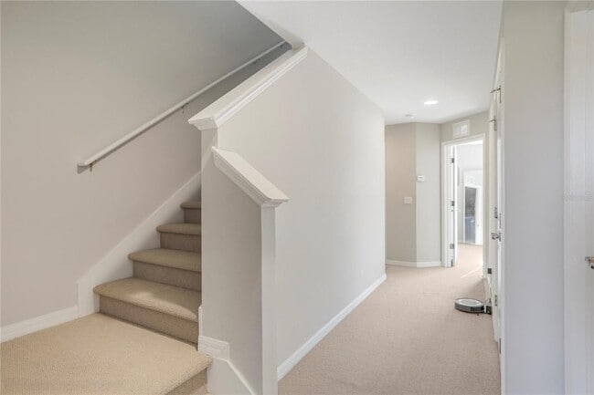 Building Photo - 7245 Half Moon Lake Dr