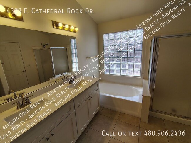 Building Photo - 4303 E Cathedral Rock Dr