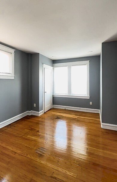 Building Photo - 5838 Fernwood St