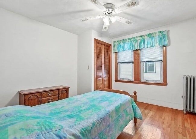 Building Photo - 358-360-360 Arlington St