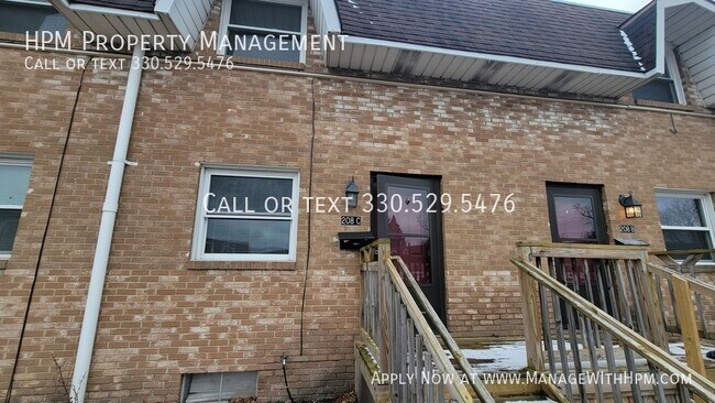 Building Photo - 208 Northwest Ave