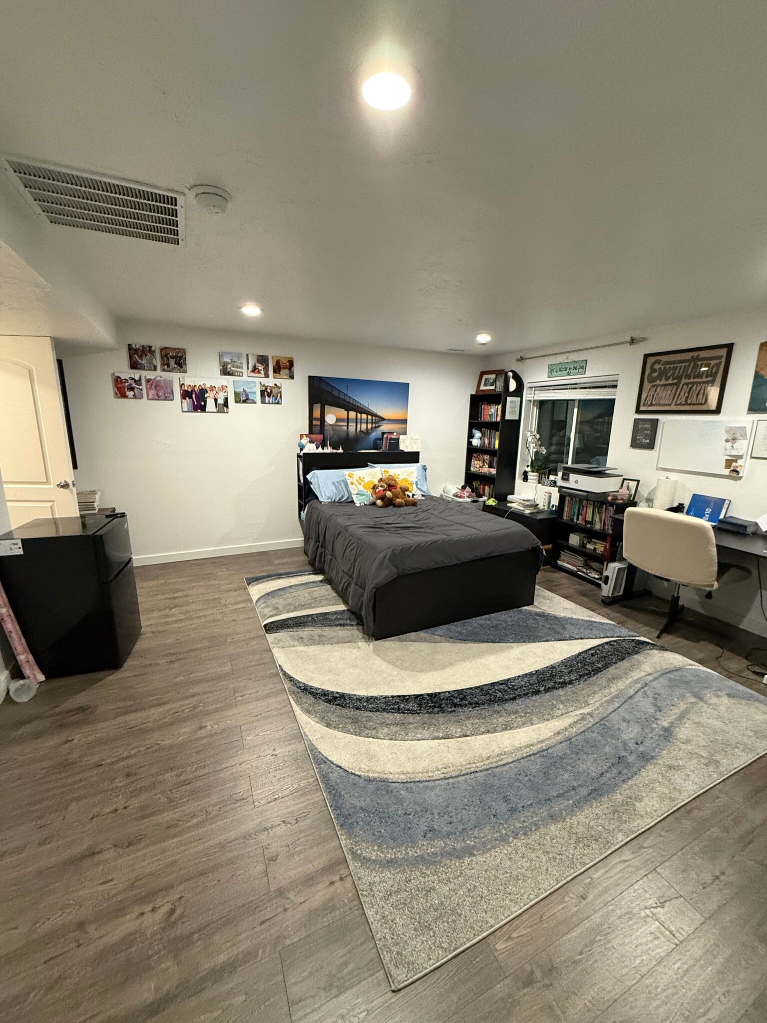 Building Photo - 368 N Passage Ct