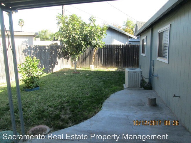 Building Photo - 6029 Gilman Way