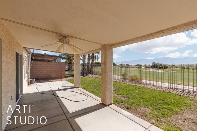 Building Photo - ***Sunset Greens 3 Bedroom 2 Bath Unfurnis...