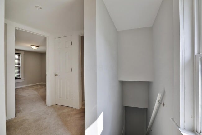 Building Photo - 1416 S Ohio Ave