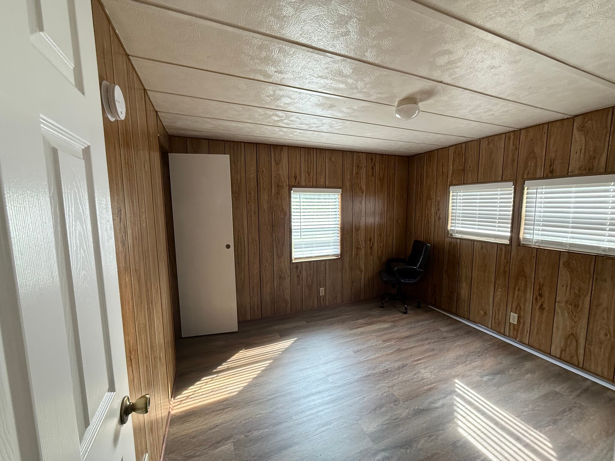 Building Photo - 3122 Moody Ave