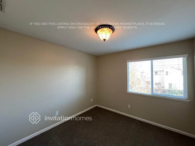 Building Photo - 719 Regency Park Cir