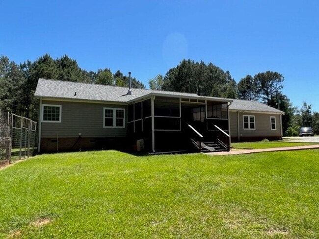 Building Photo - 6968 Moontown Dr E