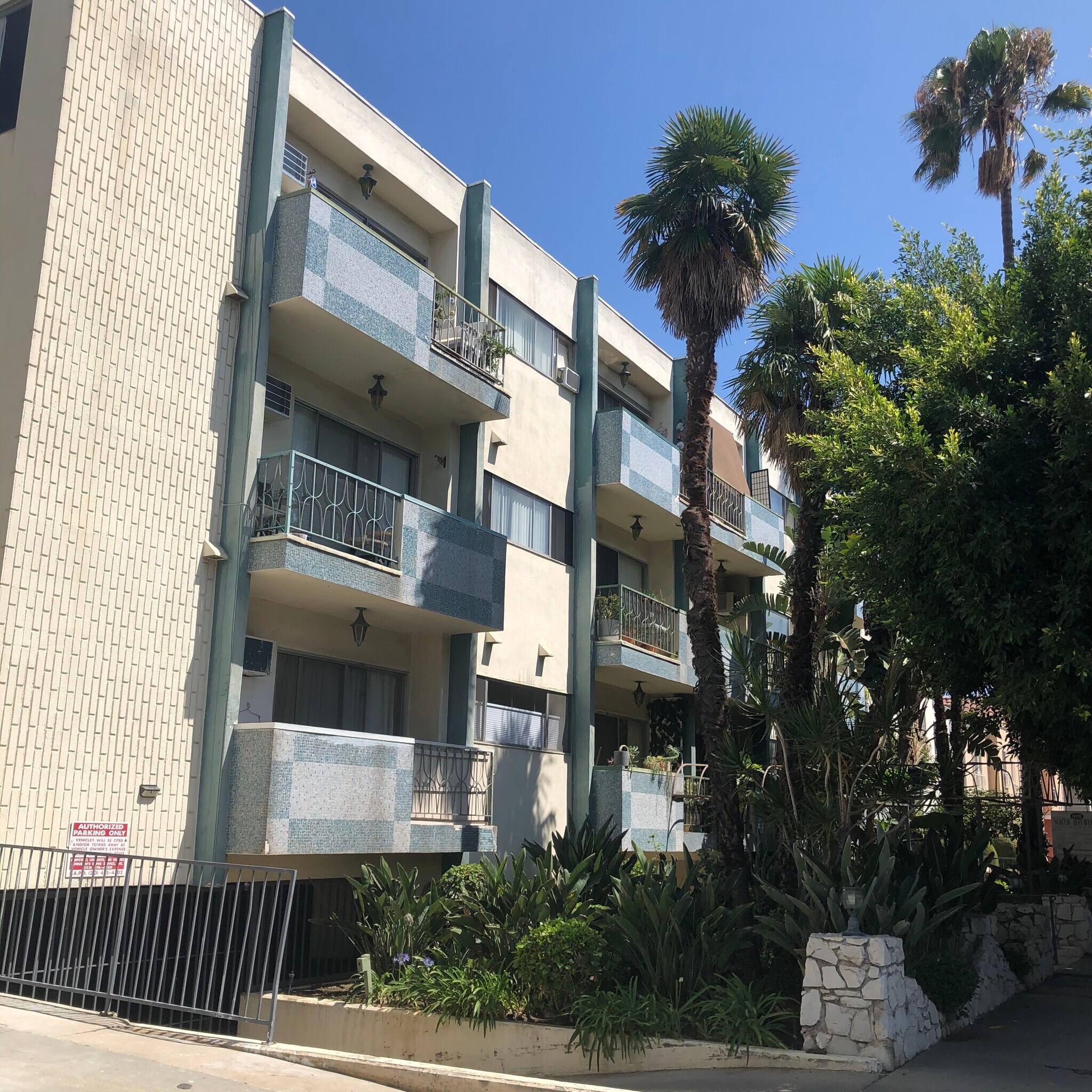 Street View - 440 Hayworth N Ave