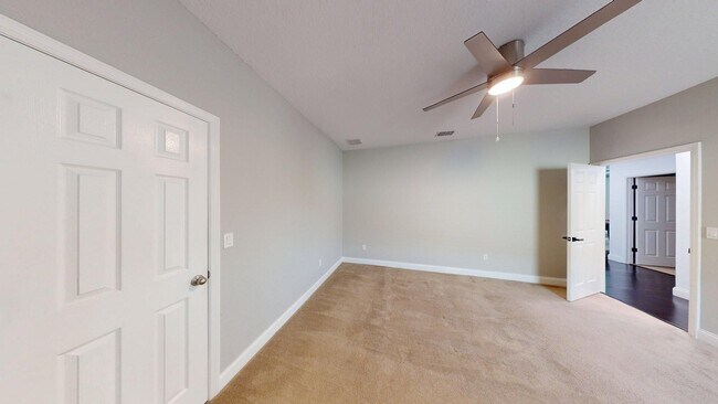 Building Photo - 6BR /5BA  LUXURY POOL HOME -  Fells Landing Subdivision- Minutes to Medical City! **1/2 OFF FIRST...