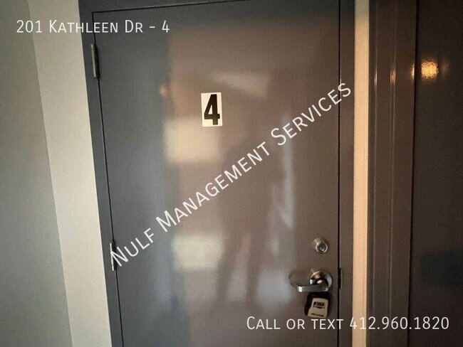 Building Photo - 201 Kathleen Dr