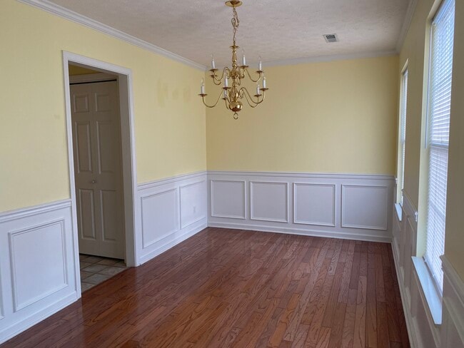 Building Photo - 8206 Gamblers Choice Trl