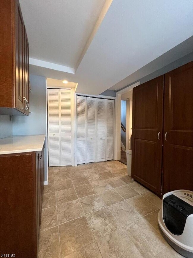 Building Photo - 47 Westminster Rd