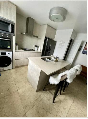 Primary Photo - 408 SE 12th Ct