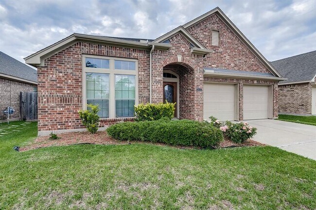 Primary Photo - 5615 Stoneridge Ct
