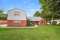 Building Photo - 3325 Robin Ridge Rd