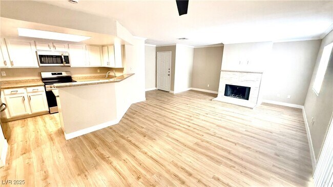 Building Photo - 8600 W Charleston Blvd