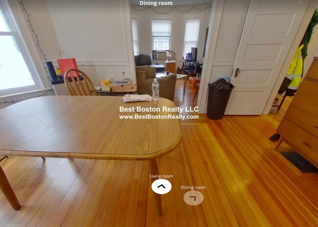 Building Photo - 25 Simpson Ave