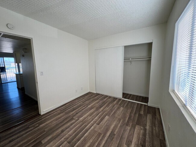 Building Photo - 6942 Appleton Dr