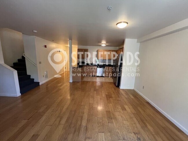 Building Photo - 4 bedroom in Boston MA 02134