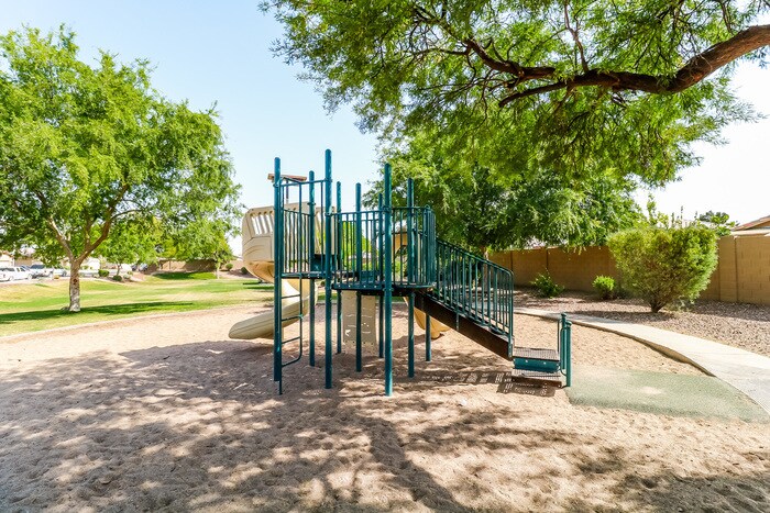 Building Photo - 2436 S 71st Dr