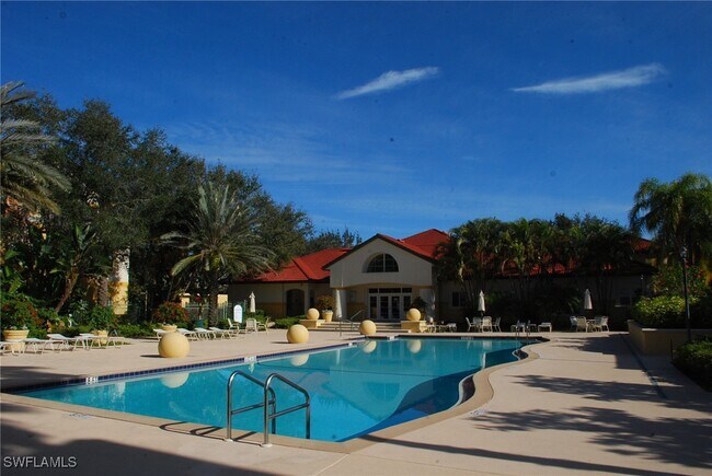 Building Photo - 11571 Villa Grand