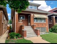 Building Photo - 1819 East Ave