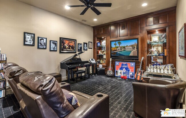 Building Photo - 57870 S Valley Ln