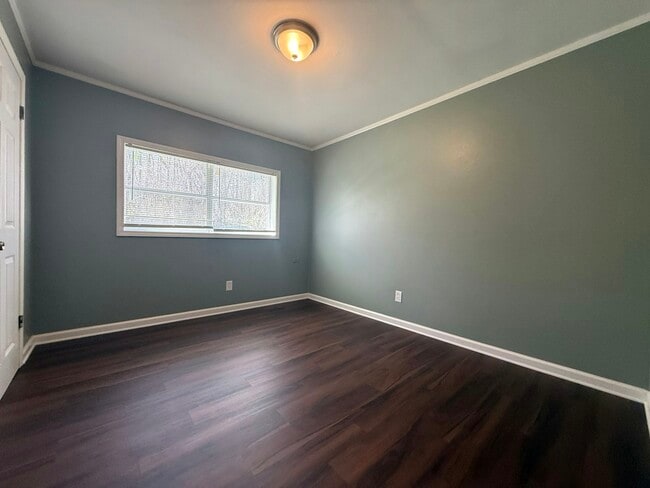 Building Photo - 3613 Ladue St