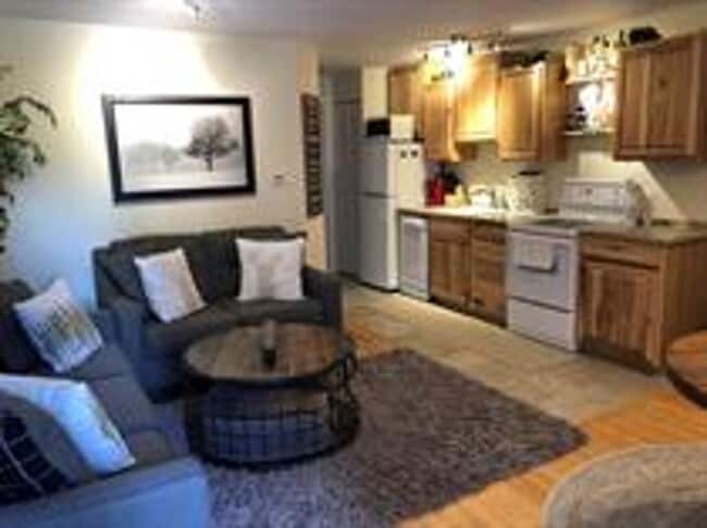 Building Photo - Amazing Downtown Breckenridge Location!  Studio Apartment