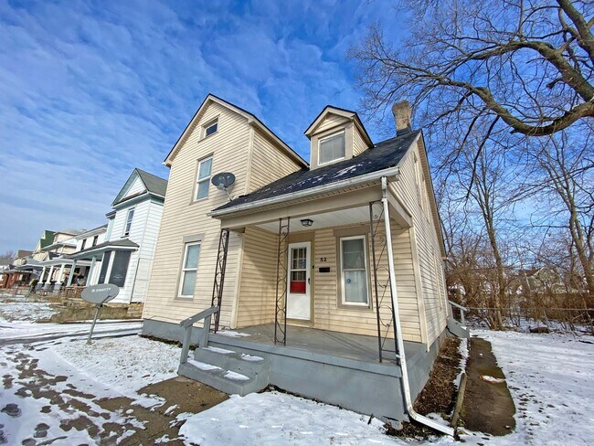 Primary Photo - Burkhardt Home : **MOVE-IN SPECIAL: 100% O...