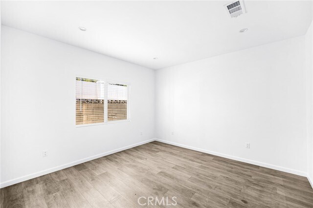 Building Photo - 7044 White Oak Ave