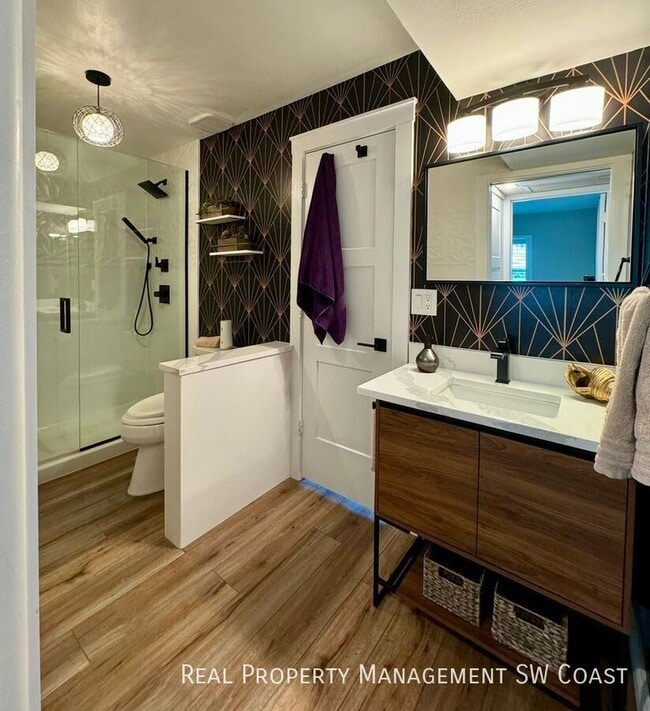 Building Photo - 6300 South Pointe Blvd