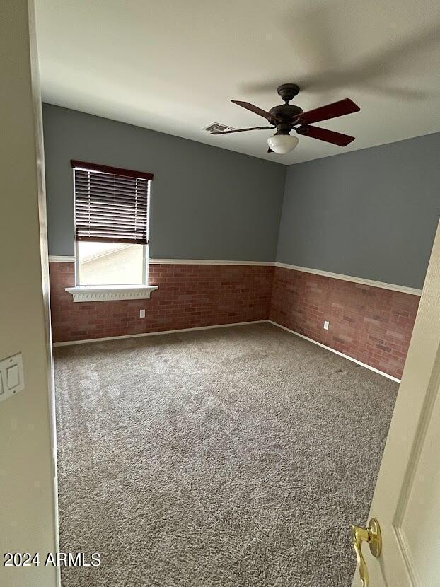 Building Photo - 4940 E Runaway Bay Dr