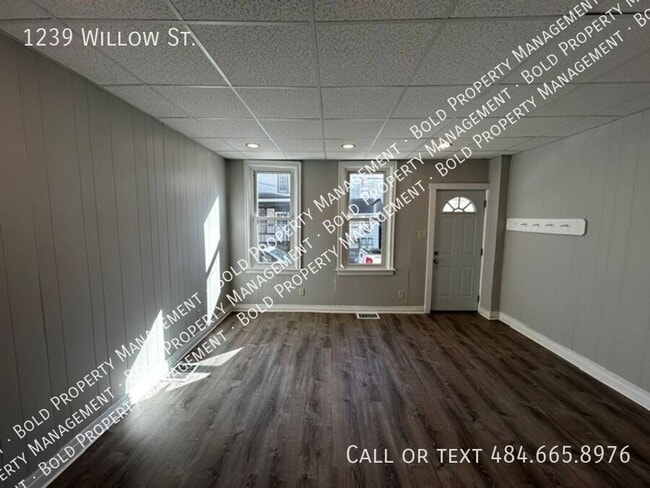 Building Photo - 1239 Willow St