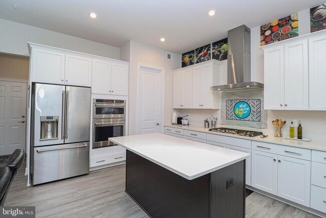 Building Photo - 2794 Golden Aster Pl