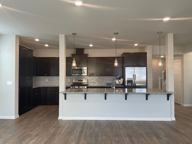 Building Photo - 4 Bed 2.5 Bath Home! Located near the Ridgefield Outdoor Recreation Center, equestrian facilities...