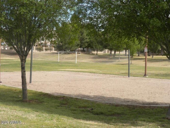 Building Photo - 2033 E Saratoga St