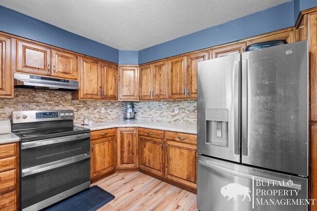 Building Photo - Charming Country Home on 2 Acres | 5 Bed | 3 Bath | Blackfoot, ID