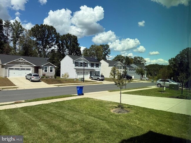 Building Photo - 437 Old Potomac Church Rd