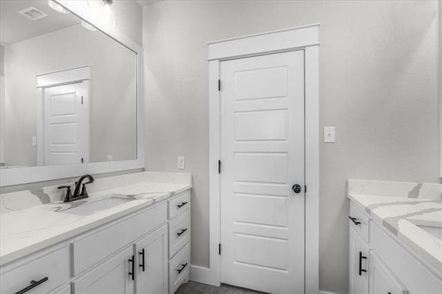 Building Photo - 4020 Windy Pt Rnch Rd