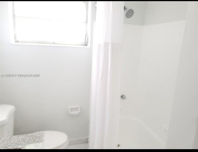 Building Photo - 3040 SW 77th Ct