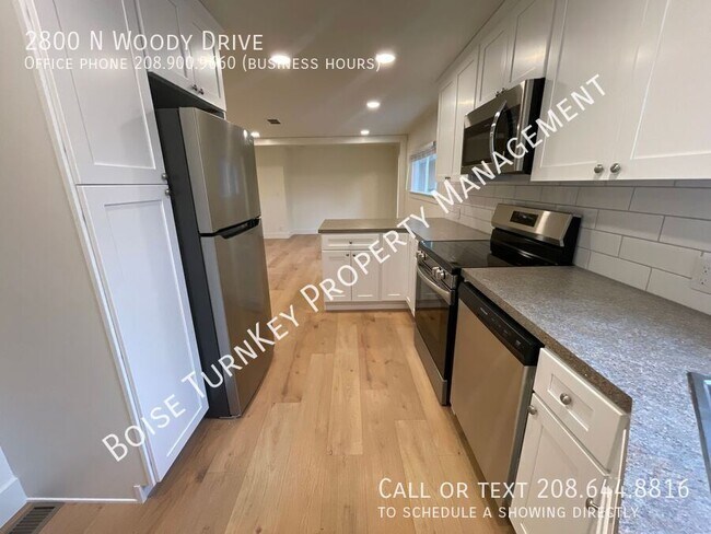 Building Photo - 2800 N Woody Ln