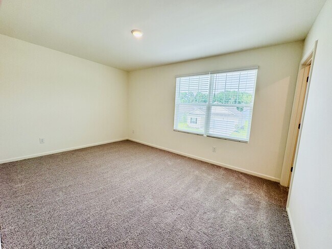 Building Photo - 623 Muster Fld Ct