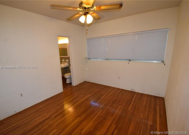 Building Photo - 800 Andalusia Ave