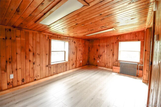 Building Photo - 86 Carpenter Rd