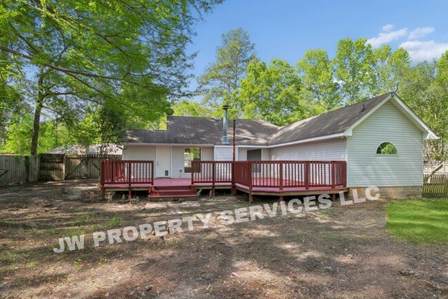 Building Photo - Charming 3-Bedroom Home in Abita Springs – Pet-Friendly Living | $1,750/Month Marketing Description